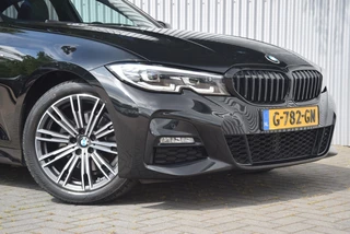 BMW 3 Serie BMW 3 Serie 320i M-Sport High Executive Leer/LED/Navi/Camera - afbeelding nr 2