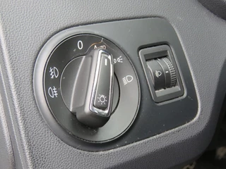 SEAT Ibiza SEAT Ibiza 1.0 TSI ECOTSI STYLE CON / Navi / Cruise / Sportvelgen - afbeelding nr 27