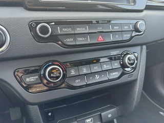Kia e-Niro Kia e-Niro ExecutiveLine 64 kWh|Navi|NL-Auto - afbeelding nr 8