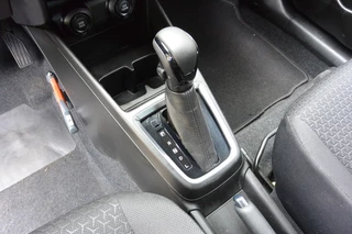 Suzuki Swift Suzuki Swift 1.2 Select AUTOMAAT 5-deurs - afbeelding nr 17