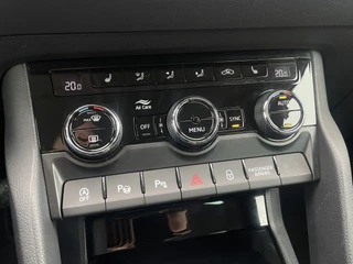 Škoda Karoq | LED | Elek. Trekhaak | Navi | Virtual Cockpit | Carplay | Camera - afbeelding nr 38
