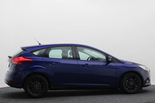 Ford Focus Ford Focus 1.0 EcoBoost Titanium Business - afbeelding nr 9