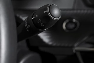 Peugeot 2008 Peugeot 2008 1.2 PureTech Allure Pack 130 PK - Automaat | Dig. Cockpit | PDC | Camera | NAV + App, Connect | ECC | DAB | LM 17