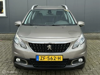 Peugeot 2008 Peugeot 2008 1.2 PureTech Allure/Camera/Navi/Nieuwe Apk - afbeelding nr 2