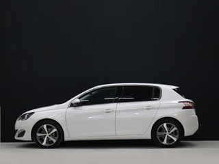Peugeot 308 Peugeot 308 1.2 PureTech Allure [CRUISE CONTROL, CAMERA, TREKHAAK, STOELVERWARMING, DODE HOEK DETECTOR, CLIMATE CONTROL, NAVIGATIE, NIEUWSTAAT] - afbeelding nr 2