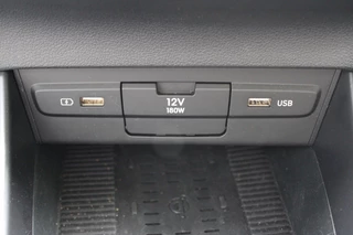 Hyundai Bayon Hyundai Bayon 1.0 T-GDI Premium Automaat Navi/Led/Cam/Pdc/Wint/Carplay/16