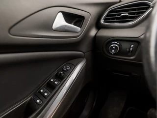 Opel Grandland X Opel Grandland X 1.2 Turbo Innovation Automaat (APPLE CARPLAY, STOELVERWARMING/KOELING, MEMORY SEATS, LEDER, CAMERA, TREKHAAK, STOELVERWARMING ACHTER, GETINT GLAS, ELEK ACHTERKLEP, NIEUWE APK, NIEUWSTAAT) - afbeelding nr 25