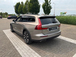 Volvo V60 Volvo V60 Cross Country 2.0 T5 AWD Pro | Schuif-/kanteldak | Memorystoelen | Stoelverwarming | Park. Camera - afbeelding nr 13