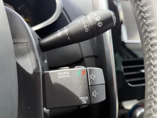 Renault Clio Renault Clio Estate 0.9 TCe Night&Day 2e Eigenaar,Navi,Airco,Cruise,PDC,Trekhaak,Dealer Onderhouden,N.A.P,APK tot 08-2025 - afbeelding nr 22