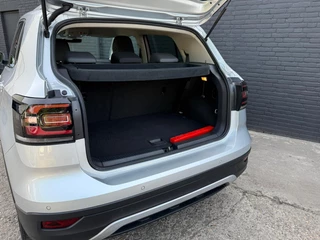 Volkswagen T-Cross Volkswagen T-Cross 1.0 TSI Style CAMERA | CARPLAY | PDC | CRUISE | AIRCO | NWE APK - afbeelding nr 12