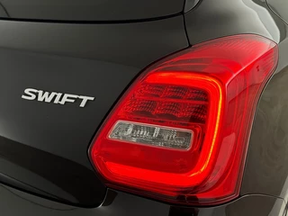 Suzuki Swift Suzuki Swift 1.4 Sport Smart Hybrid | Open Dak | Sportstoelen | 17'' L.M. Velgen - afbeelding nr 33