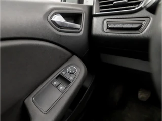 Renault Clio (NIEUW MODEL, APPLE CARPLAY, GROOT NAVI, PARKEERSENSOREN, GETINT GLAS, SPORTSTOELEN, CRUISE, LED KOPLAMPEN, NIEUWE APK, NIEUWSTAAT) - afbeelding nr 23
