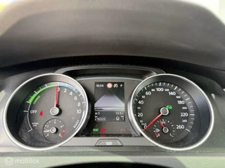 Volkswagen Golf Volkswagen Golf 1.4 TSI GTE - afbeelding nr 9
