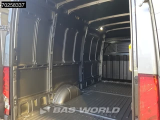 Iveco Daily Iveco Daily 35S21 Automaat 2025 model L2H2 3,5t Trekvermogen ACC LED CarPlay Velgen Camera 12m3 Airco - afbeelding nr 7