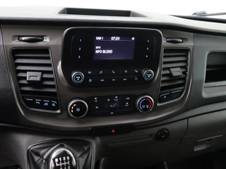 Ford Transit Ford Transit 2.0TDCi 170PK L4H3 Jumbo | Airco | Cruise | Betimmering | 3-Persoons - afbeelding nr 16