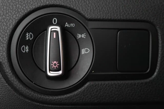 Volkswagen Polo Volkswagen Polo 1.0 TSI Highline Automaat (NAVIGATIE, CLIMA, STUURBEDIENING, PARKEERSENSOREN, GOED ONDERHOUDEN) - afbeelding nr 10