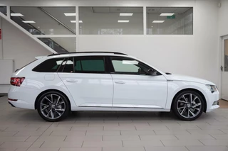Škoda Superb Skoda Superb Combi 1.4 TSI ACT DSG|2e Eig|SportLine|Trekhaak|Schaalstoel|DAB|Xenon|Dealer Onderhouden - afbeelding nr 43