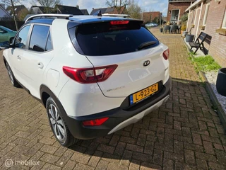 Kia Stonic Kia Stonic 1.0 T-GDi MHEV DynamicPlusLine - afbeelding nr 3