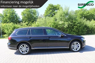 Volkswagen Passat Volkswagen Passat Variant 1.4 TSI GTE Highline virtual cockpit vol leder 360 camera dynaudio trekhaak panodak stoelverwarming adaptive cruise control - afbeelding nr 11