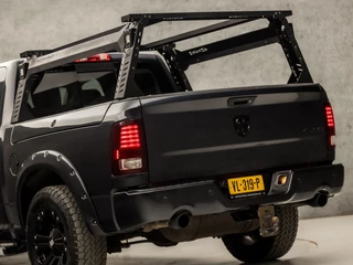 Dodge Ram 1500 Dodge Ram 1500 5.7 V8 Quad Cab 6'4 402Pk (SCHUIFDAK, NAVIGATIE, ALPINE AUDIO, STUUR/STOELVERWARMING, LEDER, CAMERA, TREKHAAK, GETINT GLAS, NIEUWE APK, NIEUWSTAAT) - afbeelding nr 13