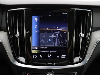 Volvo V60 Volvo V60 B3 AUT(8) INSCRIPTION SCHUIFDAK HARMAN KARDON ACC BLIS TREKHAAK - afbeelding nr 23