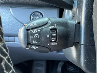 Opel Vivaro - afbeelding nr 15