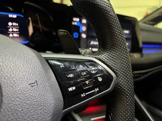 Volkswagen Golf Volkswagen Golf 2.0 TSI R 4Motion Performance AKRA, PANO, LEER - afbeelding nr 19