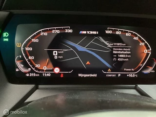 BMW 1 Serie BMW 1-serie M135i xDrive High Executive Bucket Seats Panodak Harman Kardon Etc - afbeelding nr 10