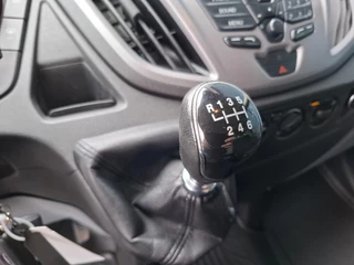Ford Transit Ford Transit 350 2.0 TDCI L2H2 Trend AIRCO / CRUISE CONTROLE / EURO 6 / TREKHAAK - afbeelding nr 28