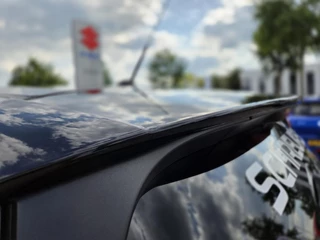 Suzuki Swift Suzuki Swift 1.2 Style Smart Hybrid | Automaat | Dakspoiler | Nieuwprijs € 29044,- | 6 jaar garantie - afbeelding nr 32
