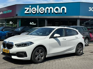 BMW 1 Serie BMW 1 Serie 118i Business Edition - Carplay, Digitaal Cockpit, Trekhaak - afbeelding nr 1
