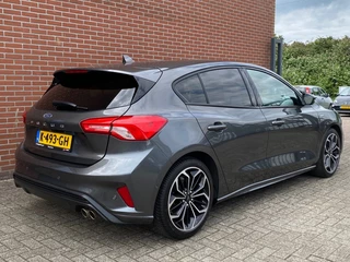 Ford Focus Ford Focus 1.0 ECOB. ST LINE. BNS NAV CRUISE CARPLAY STOELVW CAMERA PDC LMV - afbeelding nr 22