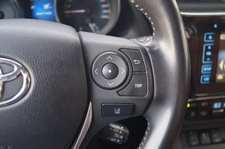 Toyota Auris Toyota Auris Touring Sports 1.8 Hybrid Pro Executive -LEER-PANO- - afbeelding nr 16