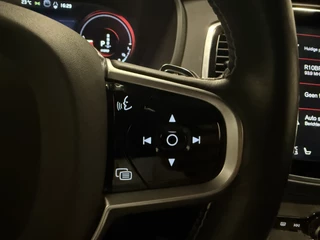 Volvo XC90 Volvo XC90 T8 Twin Engine AWD R-Design PANO/LUCHTVERING/TREKHAAK/H&K/MASSAGE+VENTILATIE/360CAMERA/20