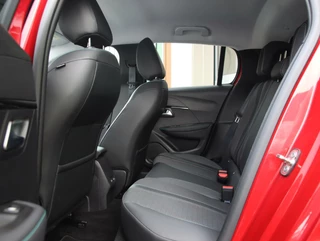 Peugeot e-208 Peugeot e-208 EV Allure 50 kWh | 3 Fase | Stoelverwarming | Apple carplay | - afbeelding nr 6
