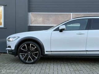 Volvo V90 Volvo V90 Cross Country 2.0 D4 AWD Geartronic-8 /Pilot Assist/Aut.inparkeren/Trekhaak/Adap CC/Winterline/21inch/Dealer onderhouden. - afbeelding nr 53