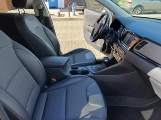 Kia Niro Kia Niro 1.6 GDi Hybrid BusinessLine - afbeelding nr 18