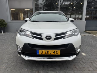 Toyota RAV4 Trekhaak, navigatie, automatische achterklep , All-in Rijklaarprijs - afbeelding nr 15