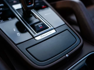 Porsche Cayenne Porsche Cayenne 3.0 E-Hybrid|PANO|SPORT CHRONO|360°|ACC|22'' - afbeelding nr 36