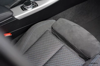 BMW 1 Serie BMW 1-serie M140i LCI2 | Schuifdak | Stuurverwarming | Navi Pro | Alcantara | HiFi Audio| M Sport onderstel | 719M | 5-deurs | - afbeelding nr 58