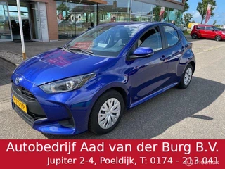 Toyota Yaris Toyota Yaris 1.5 Hybrid Automaat Trendline 5 deurs , Navigatie , Camera , Climate controle , Cruise Controle  , Hybride  brandstof verbruik 1 ltr 20 km , 10 jaar fab garantie - afbeelding nr 1