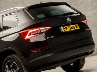 Škoda Kodiaq Škoda Kodiaq 1.4 TSI ACT Sport 150Pk Automaat (PANORAMADAK, APPLE CARPLAY, GROOT NAVI, 360 CAMERA, MEMORY SEATS, LEDER, STOELVERWARMING, GETINT GLAS, ELEK ACHTERKLEP, NIEUWE APK, NIEUWSTAAT) - afbeelding nr 14