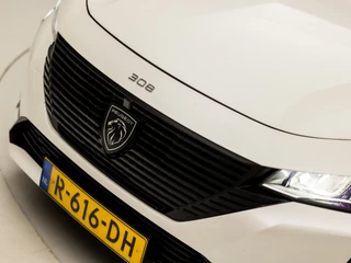Peugeot 308 Peugeot 308 SW 1.2 PureTech Sportline (APPLE CARPLAY, GROOT NAVIGATIE, STOELVERWARMING, KEYLESS START, LED KOPLAMPEN, GETINT GLAS, PARKEERSENSOREN, CLIMATE CONTROL, NIEUWSTAAT) - afbeelding nr 20