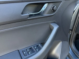 Škoda Rapid Škoda Rapid Spaceback 1.2 TSI Grt JOY Automaat NAP Pano Trekhaak Cruise PDC Stoelverwa - afbeelding nr 29