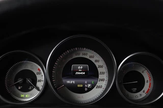 Mercedes-Benz E-Klasse Mercedes-Benz E-klasse 220 BlueTEC Avantgarde | Leder | Stoelverwarming |  Full LED | Park Assist | Navigatie | Camera | Climate control | Cruise control - afbeelding nr 29