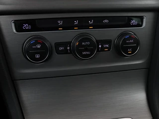 Volkswagen Golf Volkswagen Golf 1.4 TSI Business Edition Connected | Automaat |  Xenon | Camera | Navigatie | Dynaudio | Climate control | Cruise control | Parkeerhulp - afbeelding nr 22