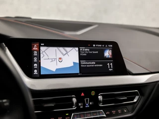 BMW 1 Serie Automaat (VIRTUAL COCKPIT, APPLE CARPLAY, GROOT NAVI, STUUR/STOELVERWARMING, ADAPTIVE CRUISE, LEDER, CAMERA, SPORTSTOELEN, DAB+, GETINT GLAS, NIEUWSTAAT) - afbeelding nr 27