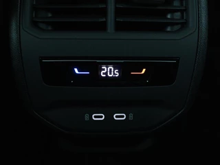 CUPRA Formentor CUPRA Formentor 1.4 e-Hybrid VZ | 245pk | Stuurverwarming | Adaptive cruise | Camera | Navigatie | Keyless | Full LED | Sportstoelen | PHEV - afbeelding nr 7