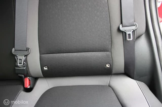 Hyundai Kona Hyundai Kona 1.6 GDI HEV Fashion 1e Eigenaar | Trekhaak. - afbeelding nr 18
