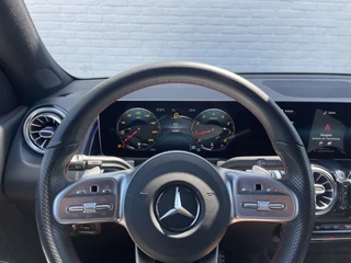 Mercedes-Benz GLB Mercedes-Benz GLB 200 Business Solution AMG | Trekhaak | Ambient Light | Camera | LED | 19 inch - afbeelding nr 14